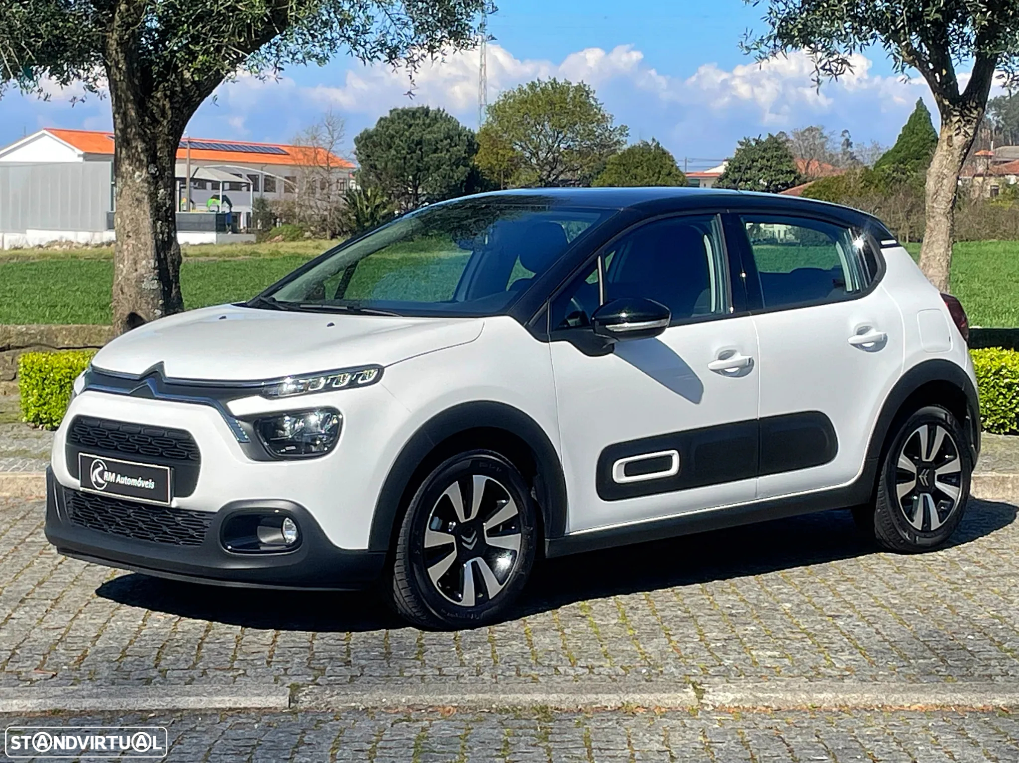 Citroën C3 1.2 PureTech Shine - 9