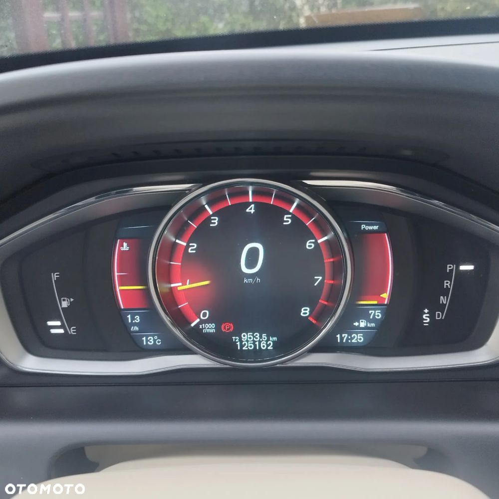 Volvo XC 60 T6 Drive-E Momentum - 12
