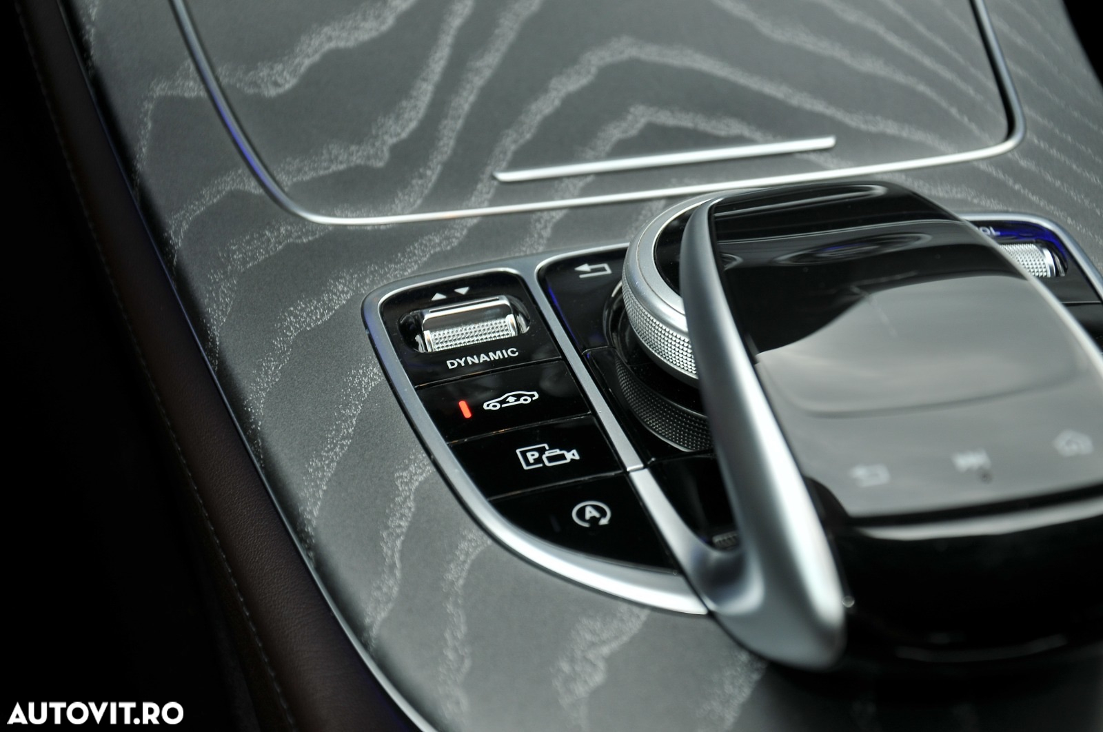 Mercedes-Benz CLS 400 d 4Matic 9G-TRONIC AMG Line - 18