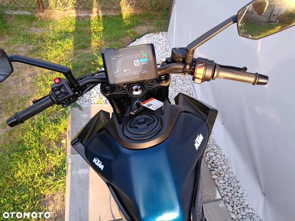 KTM Duke 125 - 9