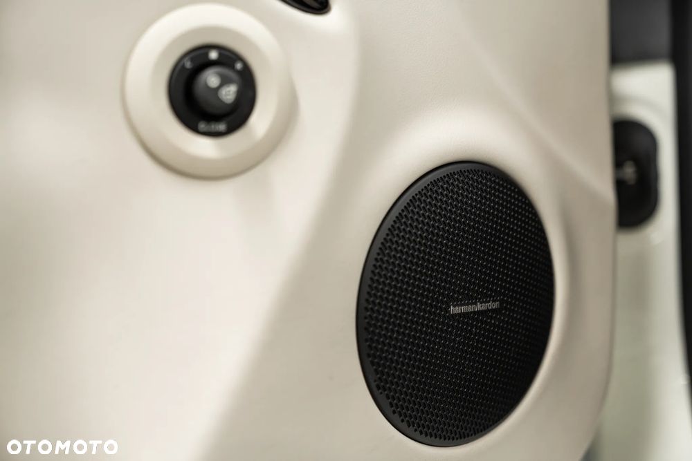 Maserati GranTurismo S - 24