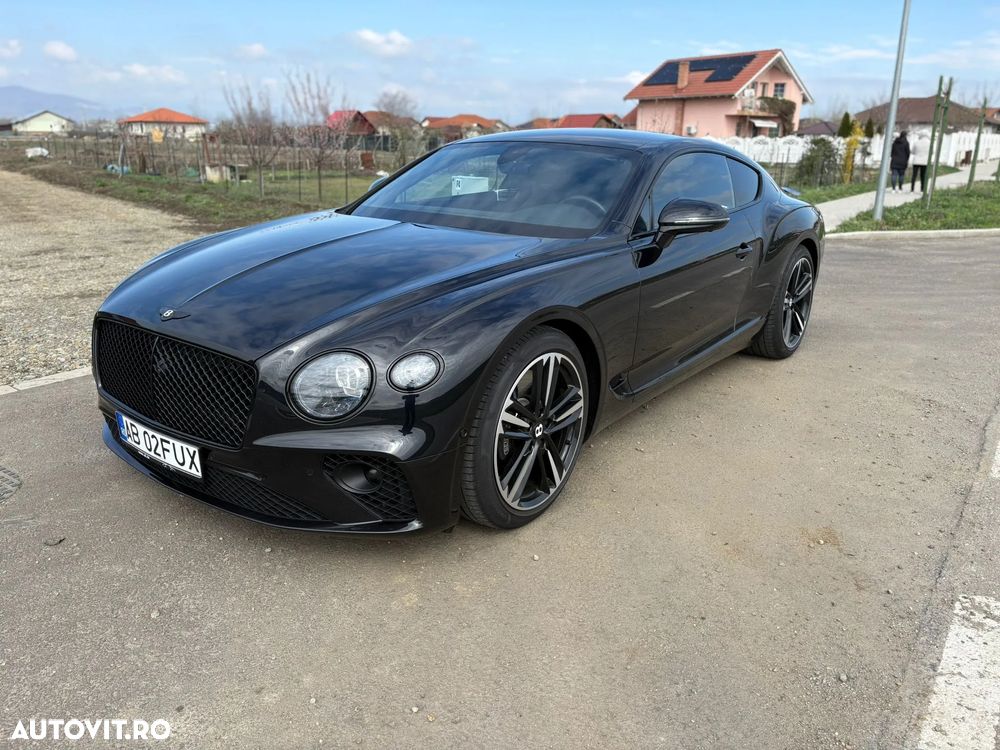 Bentley Continental V8 - 1
