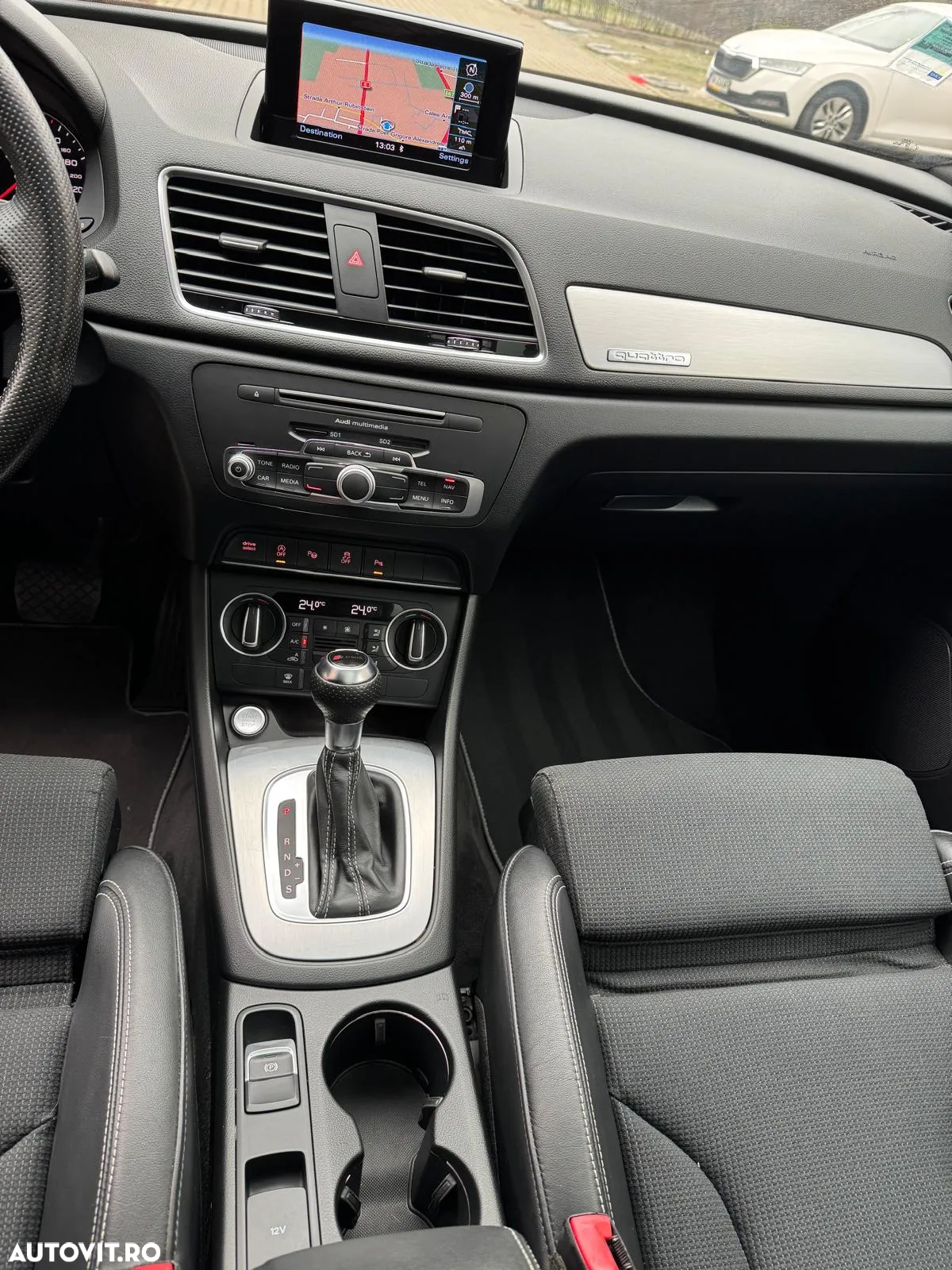 Audi Q3 2.0 TDI Quattro S tronic sport - 11