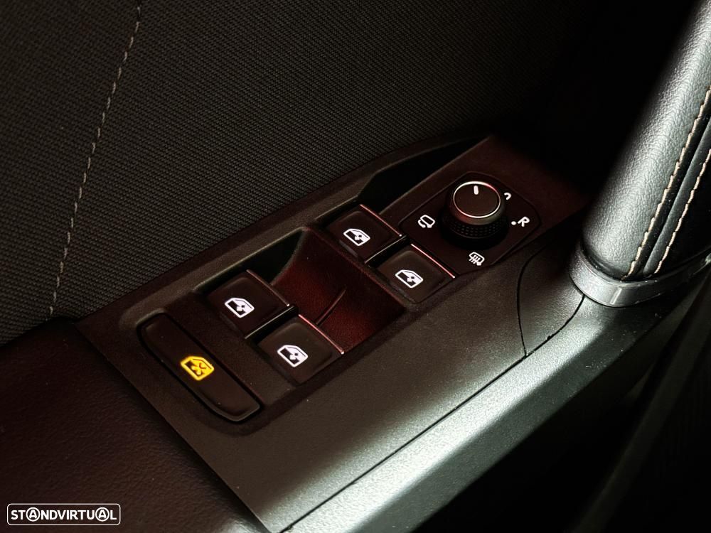 Cupra Leon ST 1.4 e-Hybrid DSG - 44