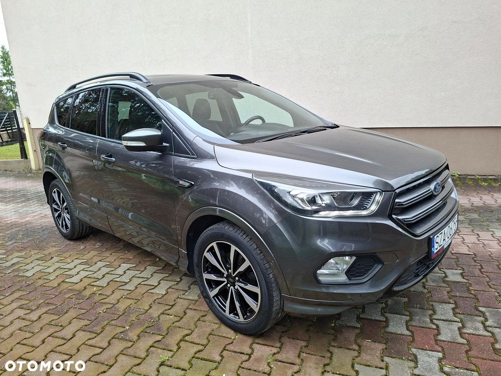 Ford Kuga 1.5 EcoBoost 2x4 ST-Line - 10