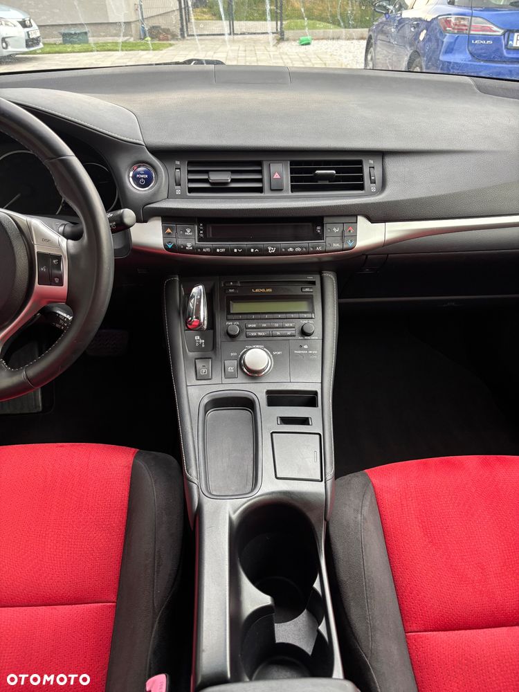 Lexus CT 200h Classic - 31