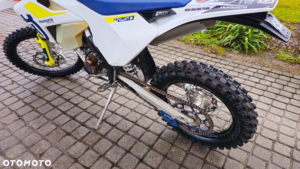 Husqvarna FE - 14
