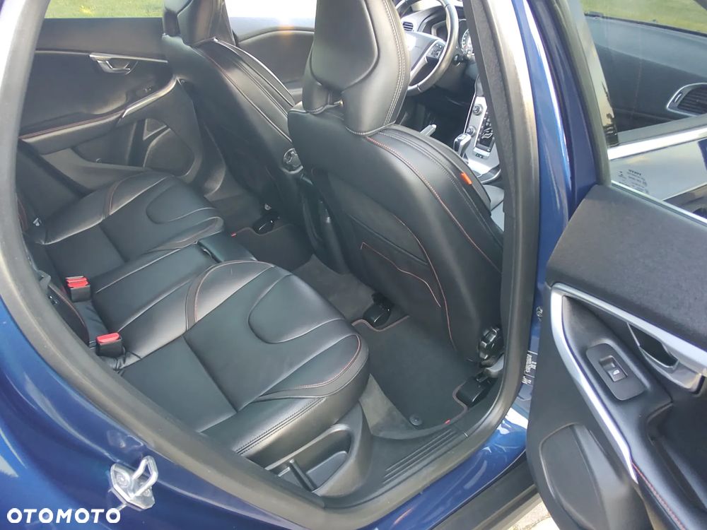 Volvo V40 Cross Country D2 Ocean Race - 21