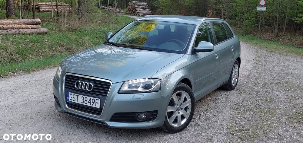 Audi A3 Sportback 2.0 TDI DPF Ambition - 2