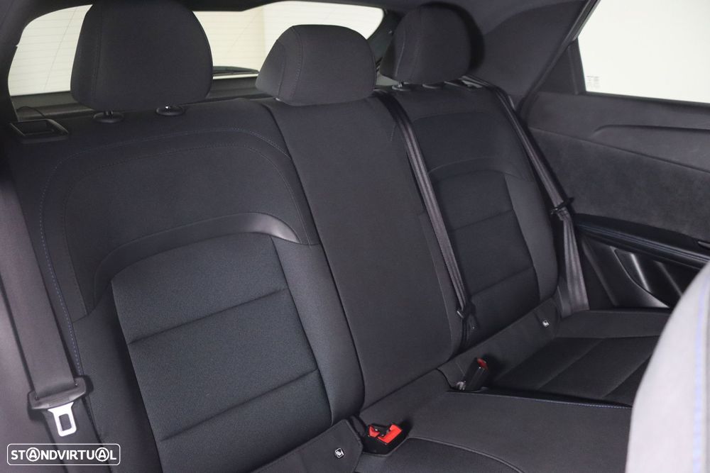 MG MG4 64 kWh Comfort - 17