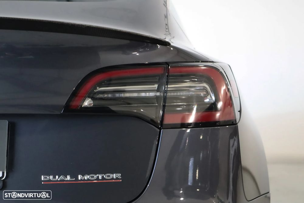 Tesla Model 3 Performance Dual Motor AWD - 7