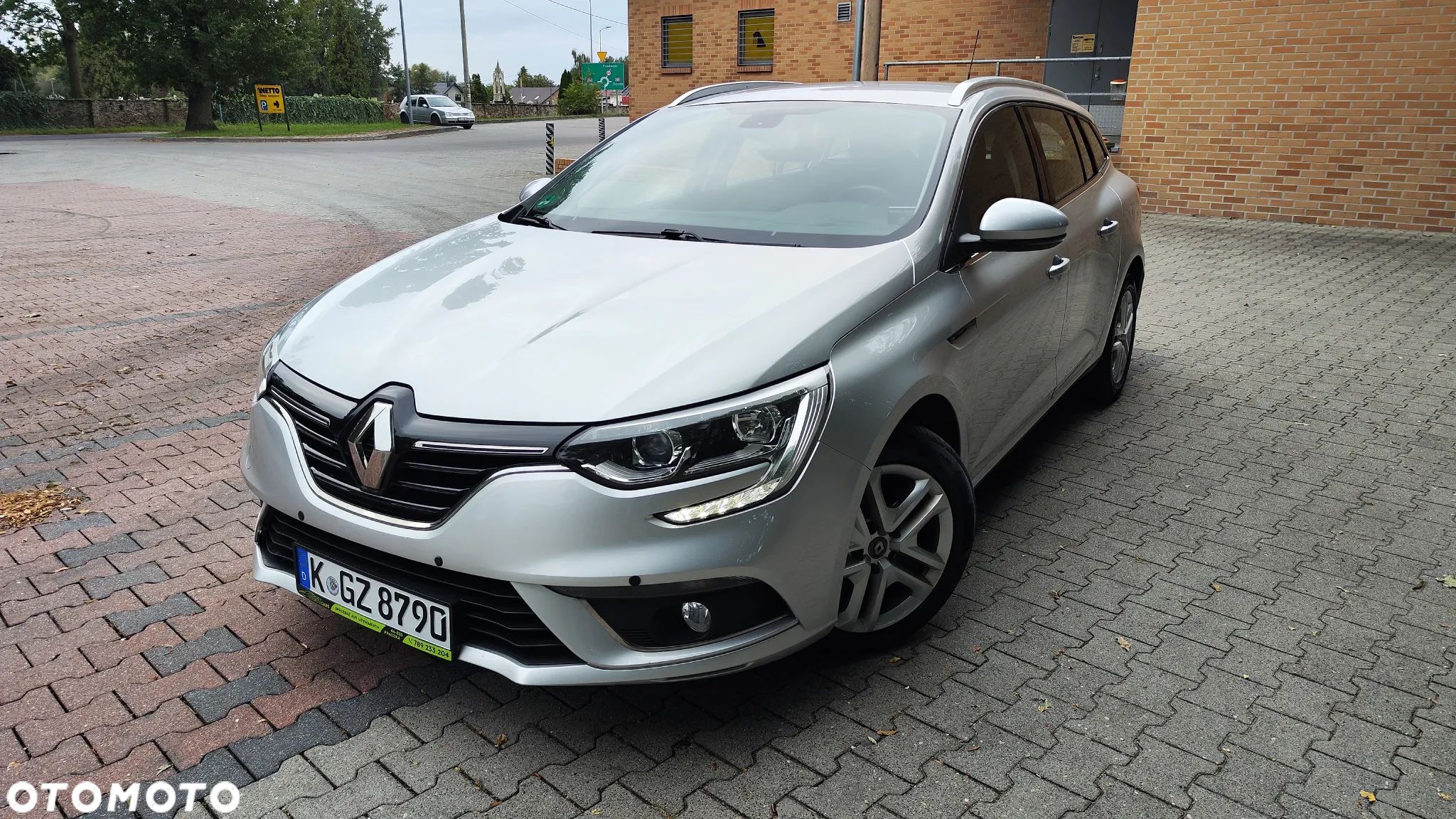 Renault Megane ENERGY TCe 100 EXPERIENCE - 1