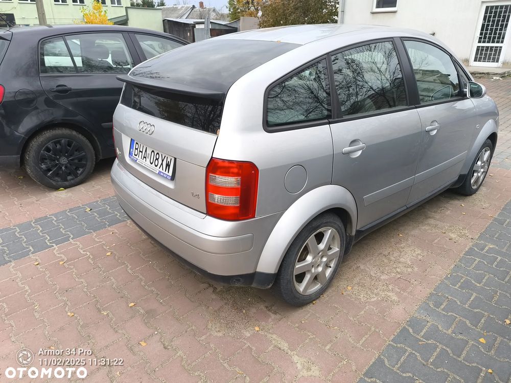 Audi A2 1.4 - 4