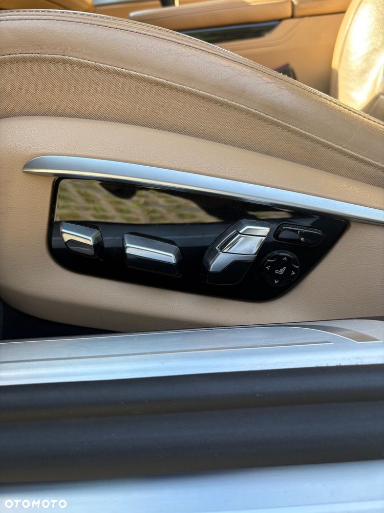 BMW Seria 7 730d xDrive - 16