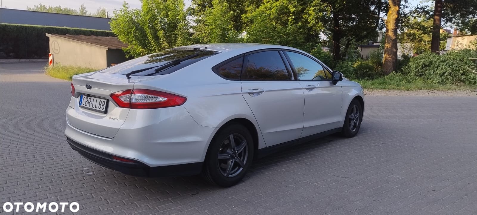 Ford Mondeo 2.0 TDCi Ambiente - 2