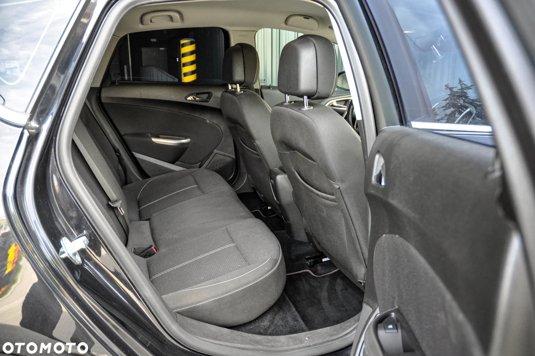 Opel Astra IV 1.6 T Sport - 12