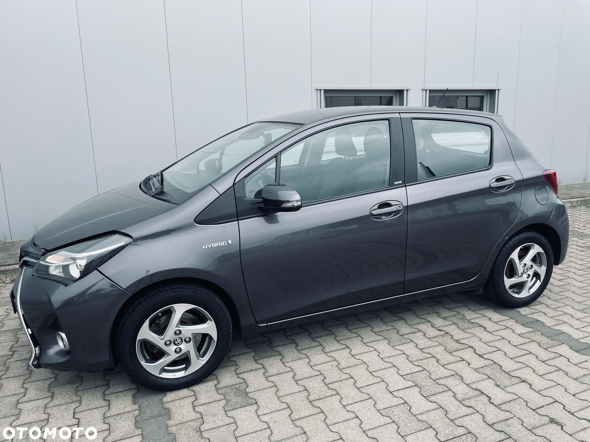 Toyota Yaris - 5