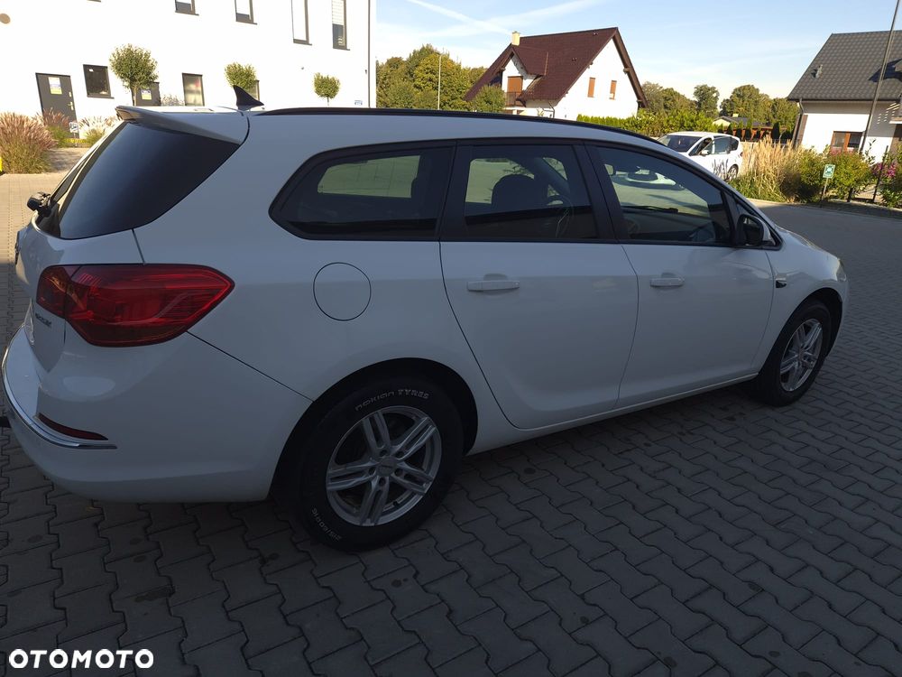 Opel Astra 2016 photo 3