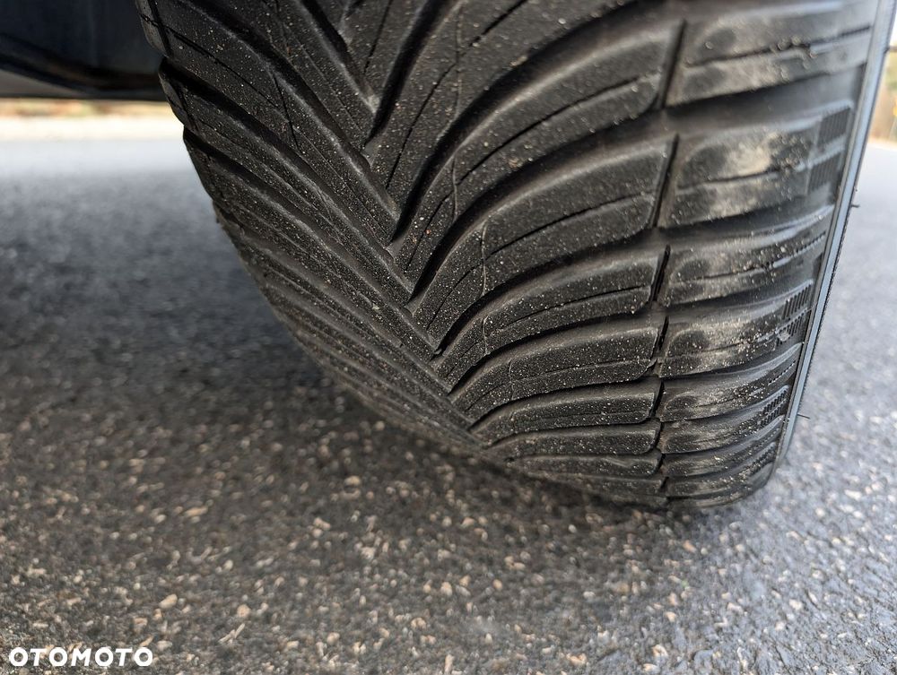 Nissan Qashqai 1.5 dCi TEKNA+ - 16