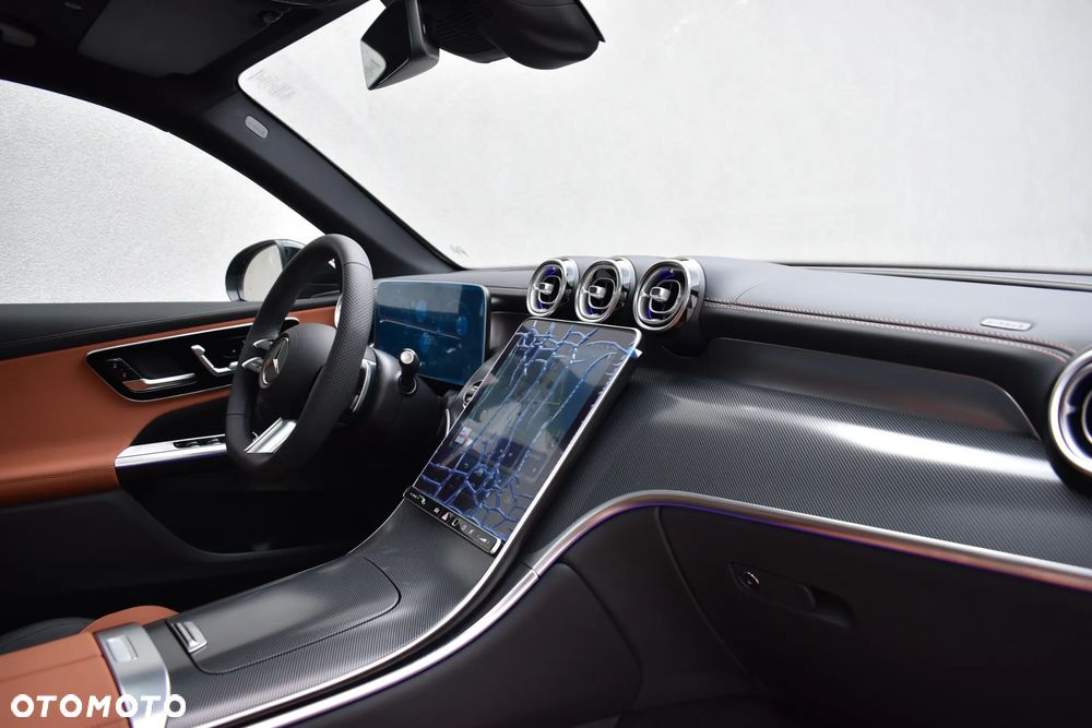 Mercedes-Benz GLC - 13