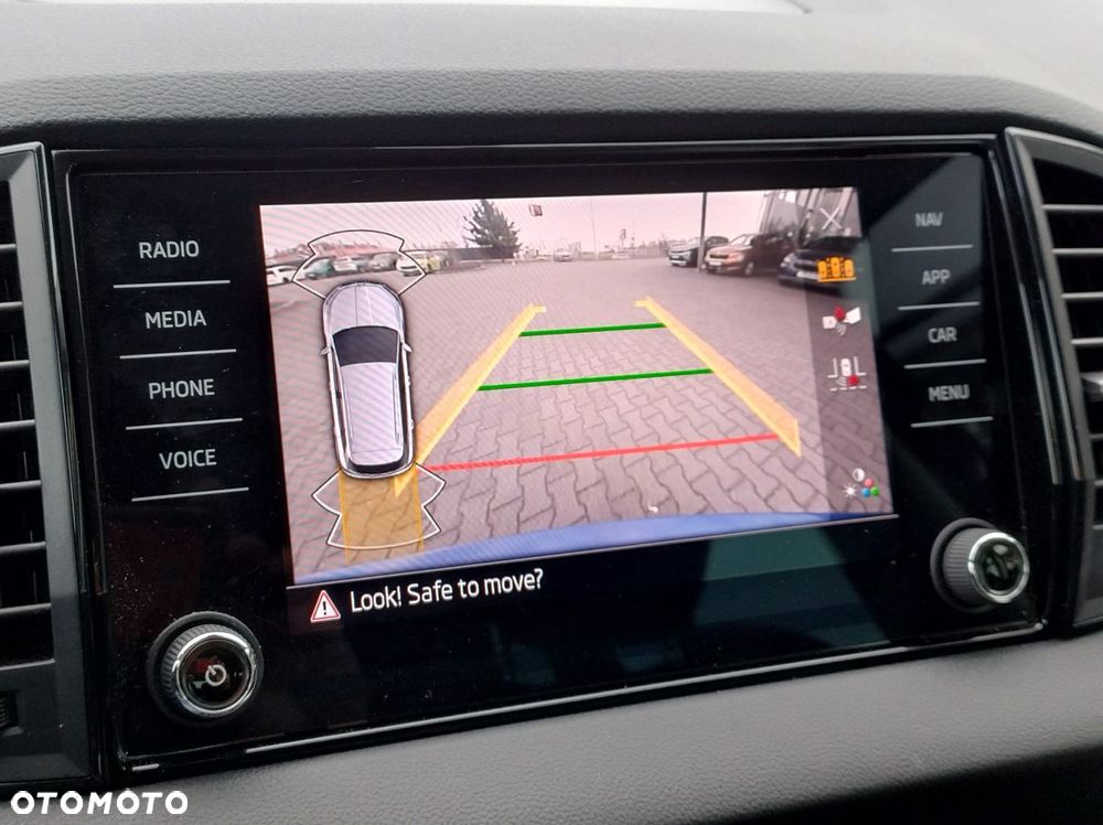 Skoda Karoq 1.5 TSI ACT Selection DSG - 25