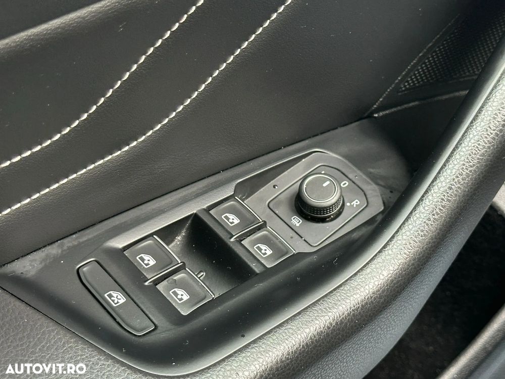 Volkswagen Passat - 25