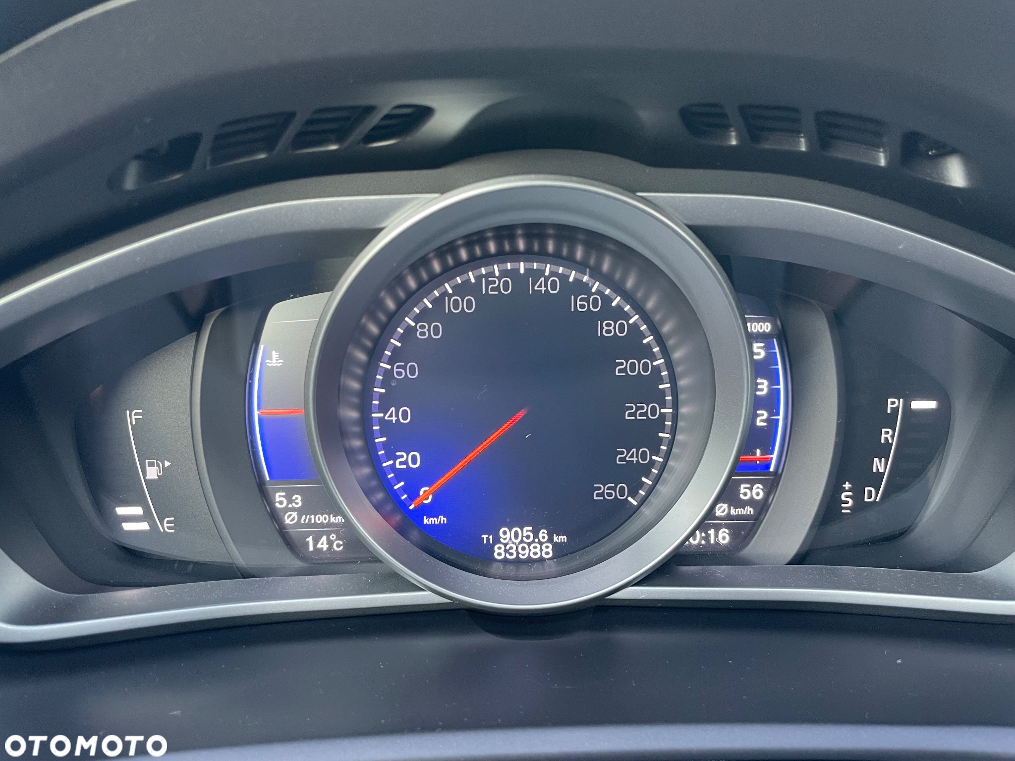 Volvo V40 D3 Geartronic RDesign - 7