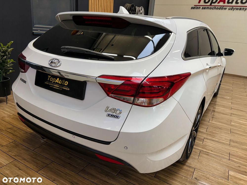 Hyundai i40 Kombi 1.7 CRDi DCT Premium - 9