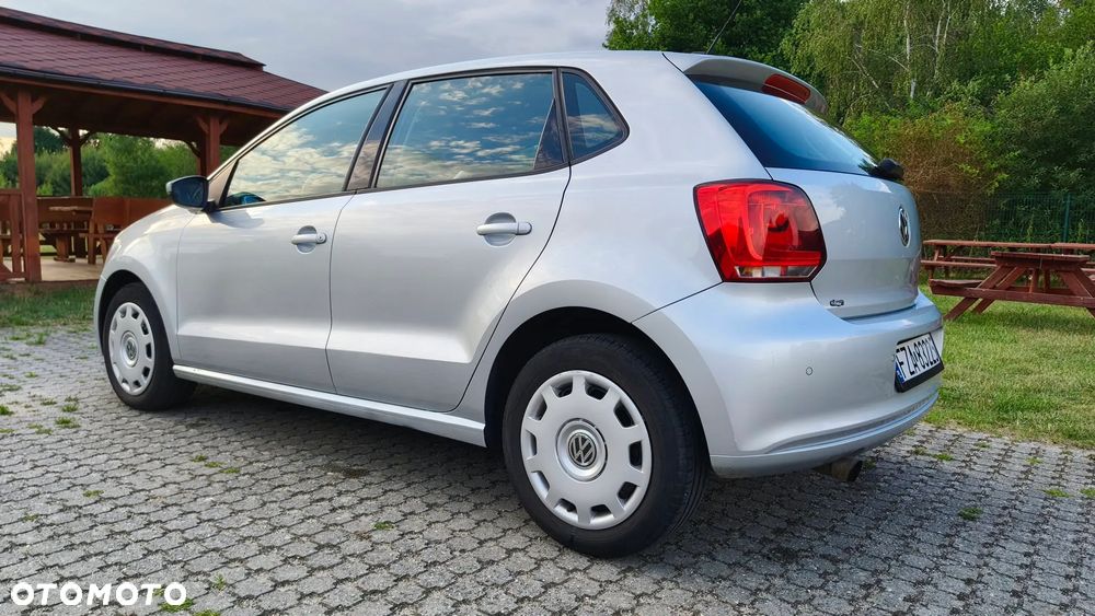 Volkswagen Polo 1.6 TDI DSG Style - 6