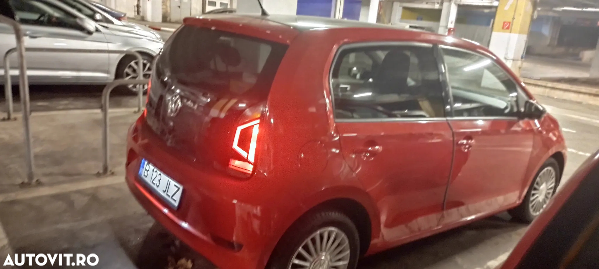 Volkswagen up! Eco Start-Stop special black pearl - 2