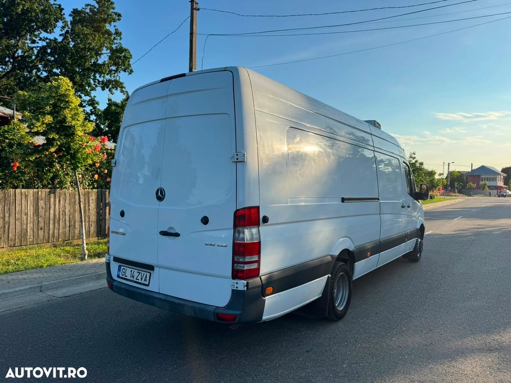 Mercedes-Benz Sprinter - 16
