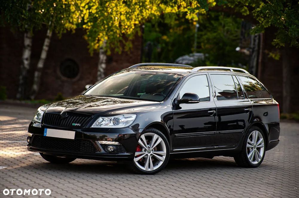 Skoda Octavia 2.0 TDI CR DPF DSG RS - 16
