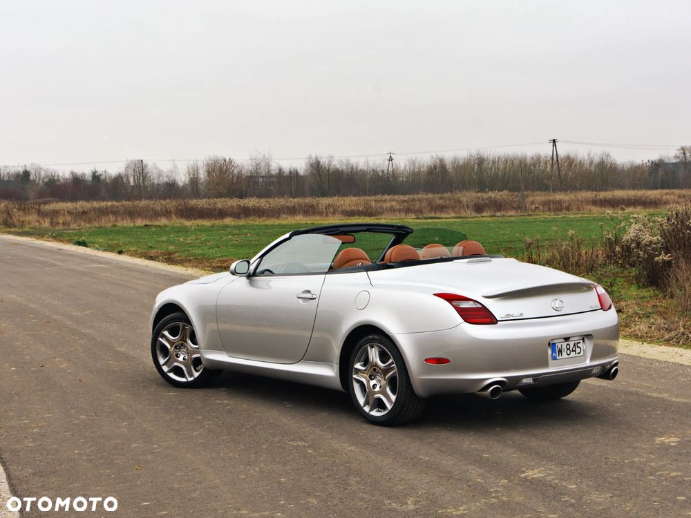 Lexus SC Prestige - 25