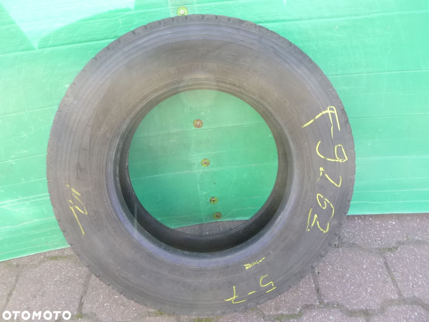 Opona ciężarowa 215/75/17.5 Goodyear RHDII+. Opony ciężarowe - 3
