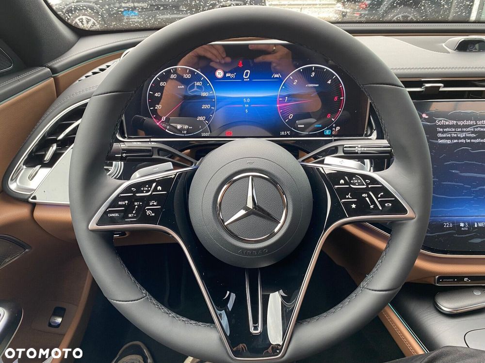 Mercedes-Benz Klasa E - 11