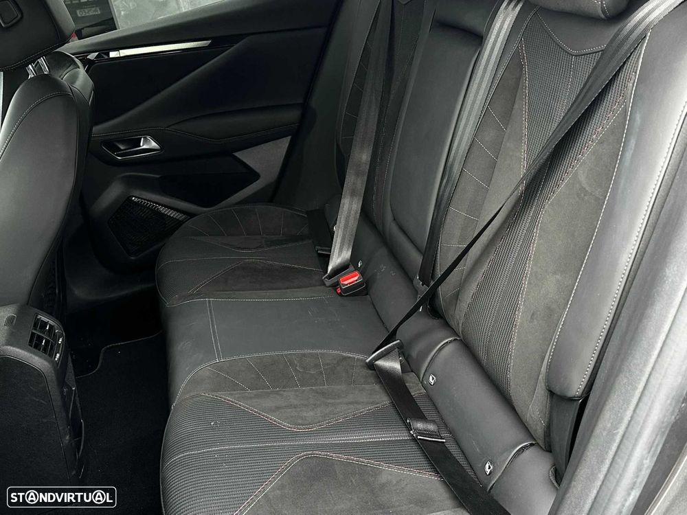 DS DS4 1.2 PureTech Performance Line EAT8 - 15