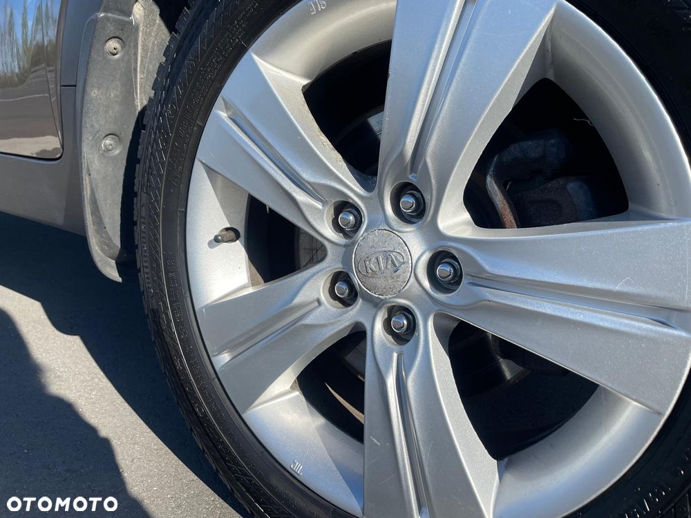 Kia Sportage 2.0 L - 4