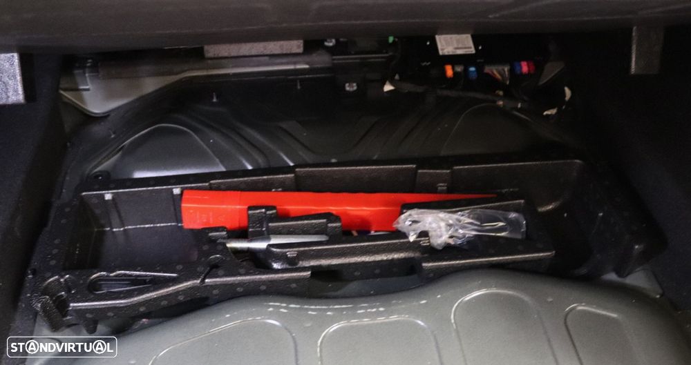 Volvo S90 2.0 T8 R-Design AWD Geartronic - 49