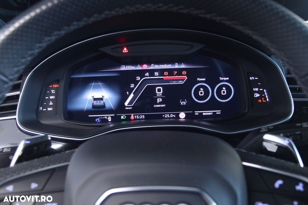 Audi RS Q8 4.0 TFSI quattro MHEV Tiptronic - 32