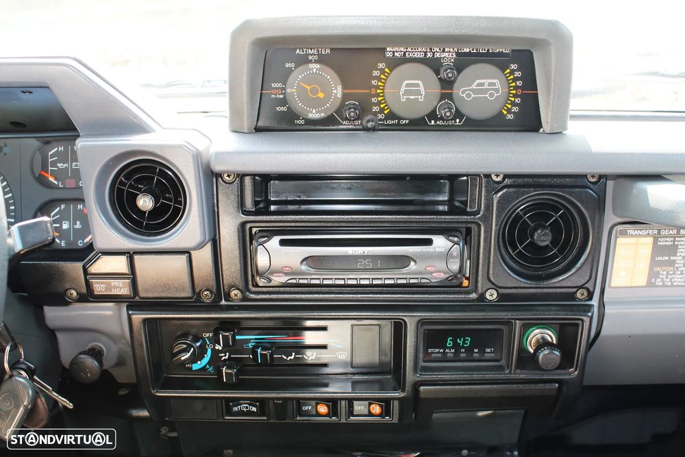 Toyota Land Cruiser 3.0 VX TD - 33