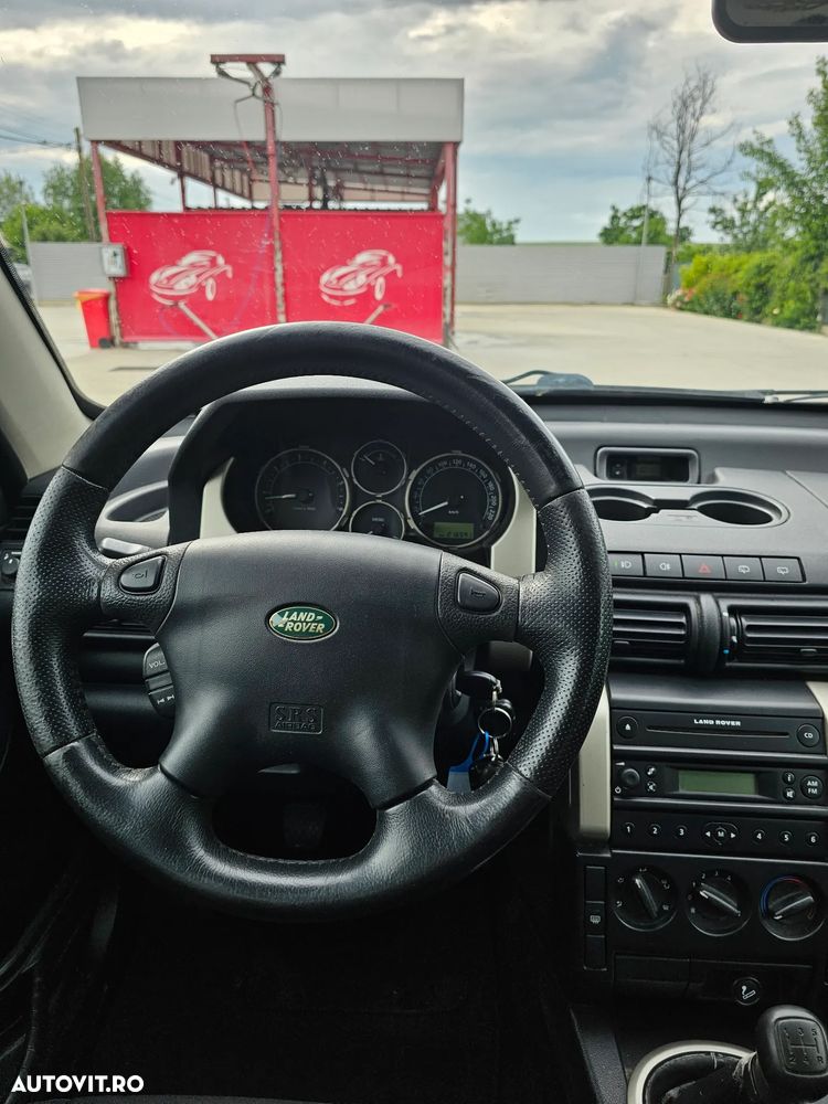 Land Rover Freelander 2.0 Td4 - 9
