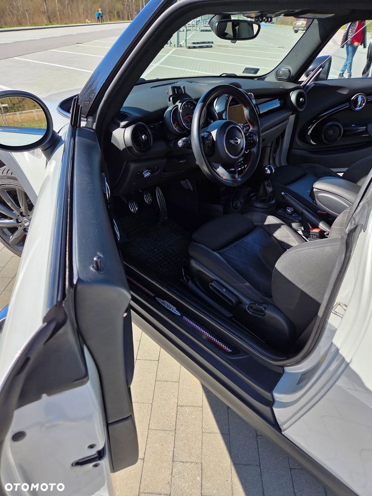 MINI Cooper S - 6
