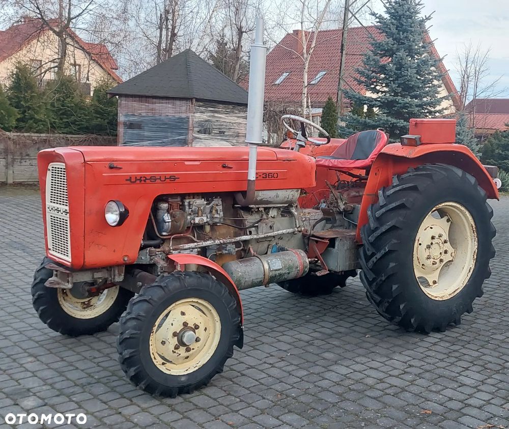 Ursus C360 - 23