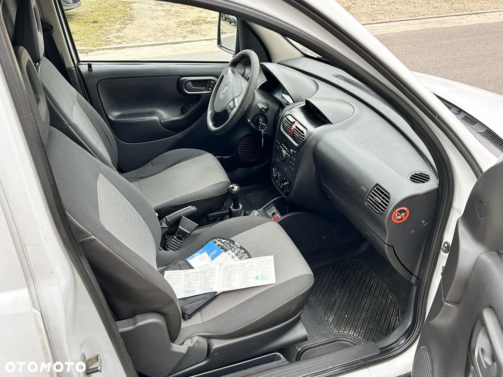 Opel Combo - 9