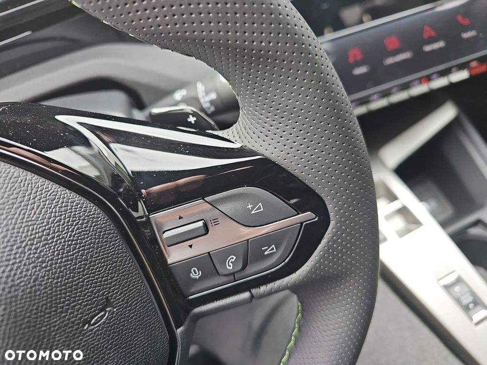 Peugeot 308 - 11