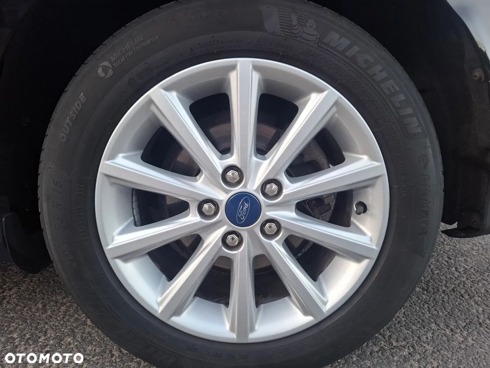 Ford Focus 2.0 TDCi Titanium ASS - 16