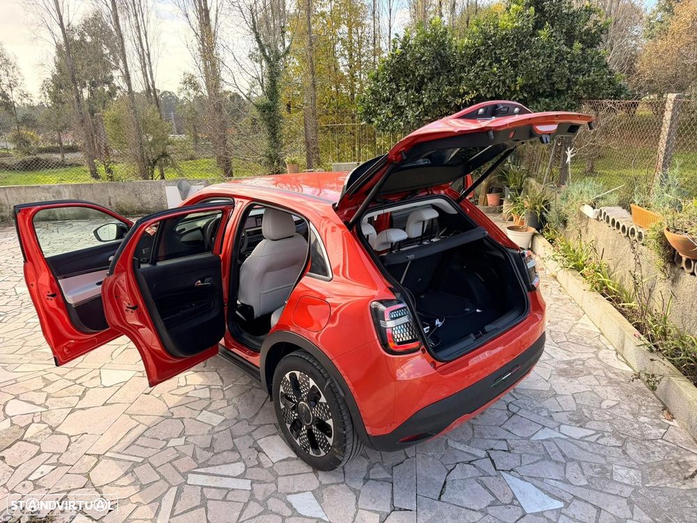 Fiat 600e 54 kWh La Prima - 40