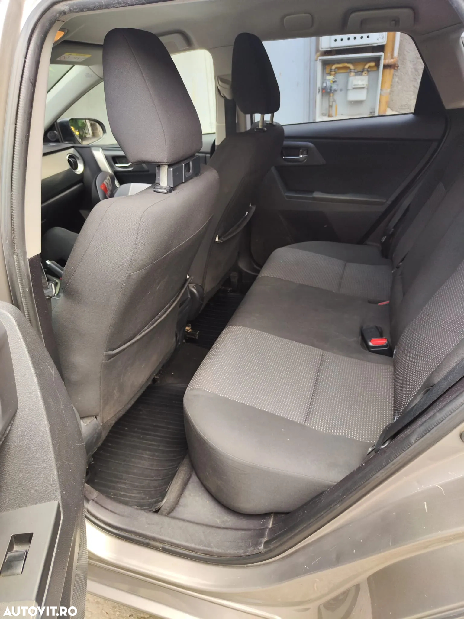 Toyota Auris 1.6 L Valvematic Luna - 11