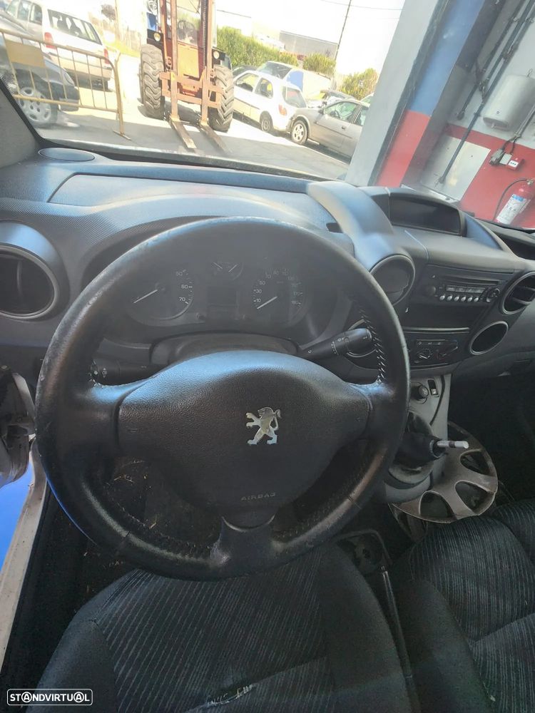 Peugeot Partner 1.6 de 2010 ás peças - 7