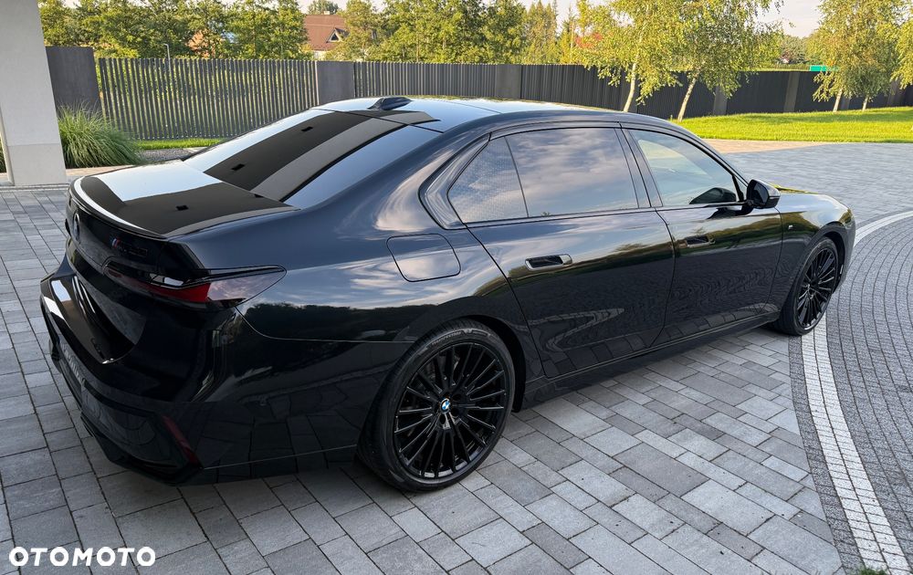 BMW Seria 7 740d xDrive mHEV sport - 12